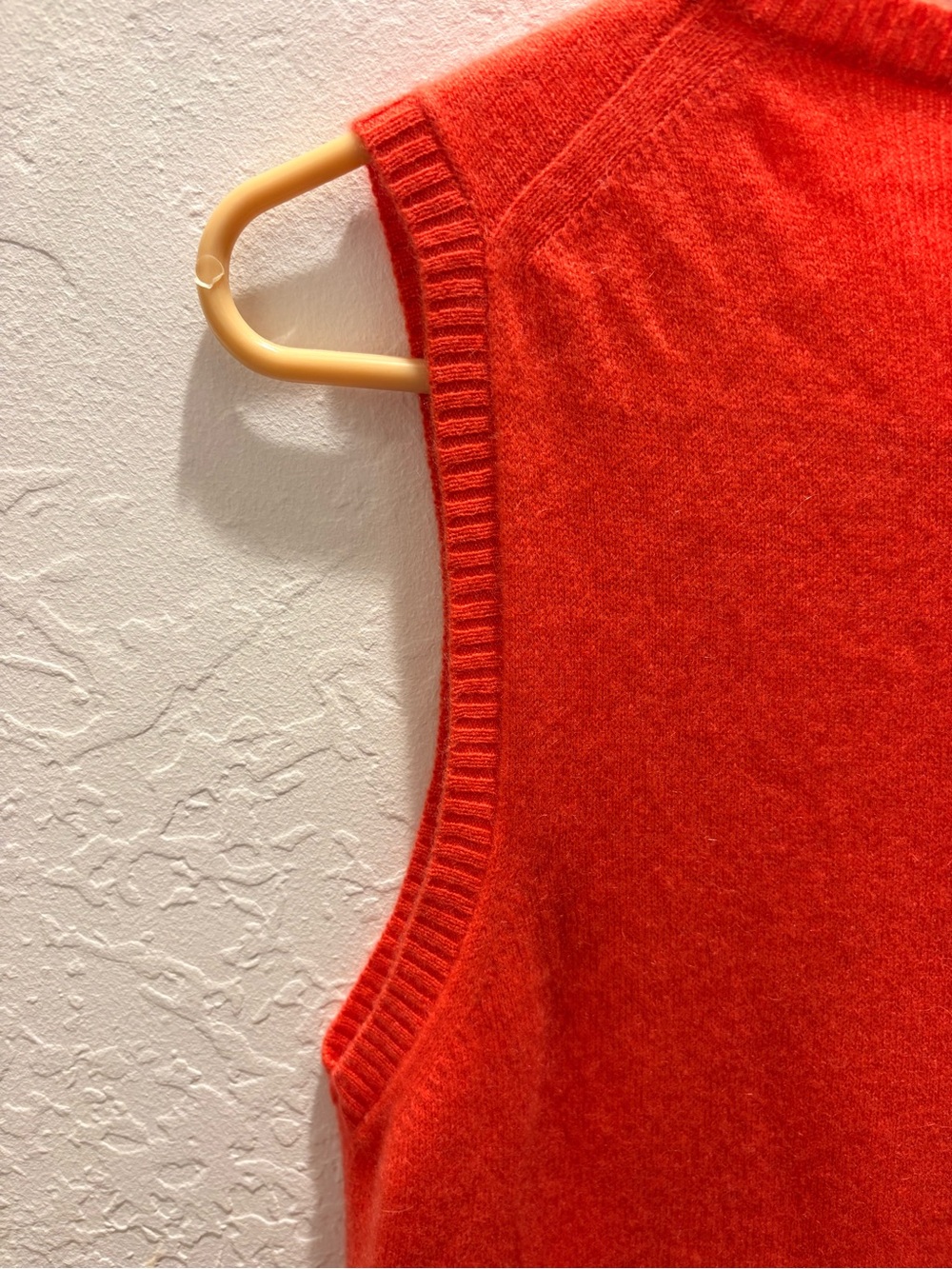 Barneys New York Bright Orange Cashmere Crewneck Sleeveless Sweater (or vest) - Picture 5 of 7